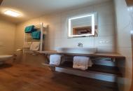 images/schwalbennest/SN_Bad_Waschbecken.jpg